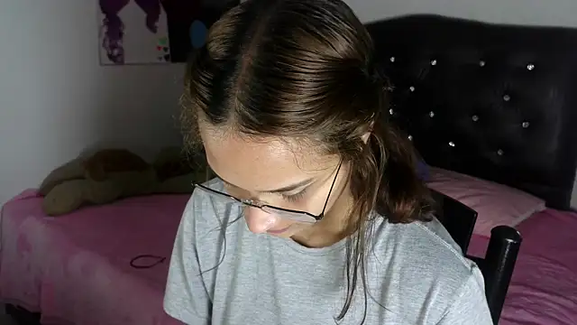 Auroraa_soul's cam snapshot