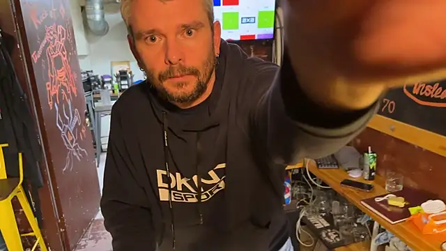 dirtypub live sex cam