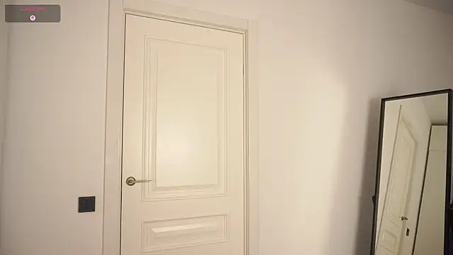 GlamourNova's cam snapshot