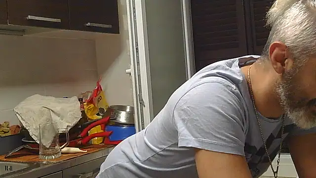 tixyanal70 live sex cam