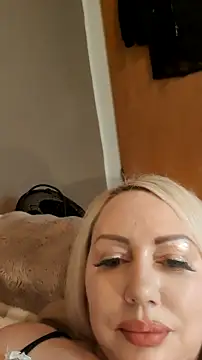 MarinaMargo live sex cam