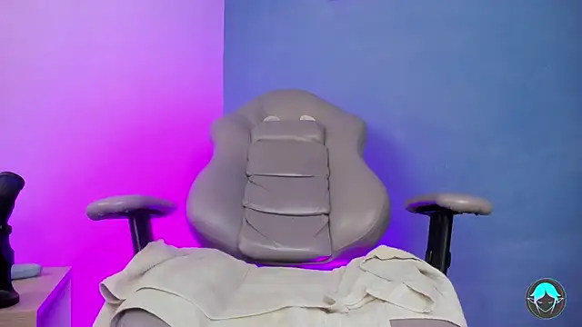 sofi_elfqueen live sex cam