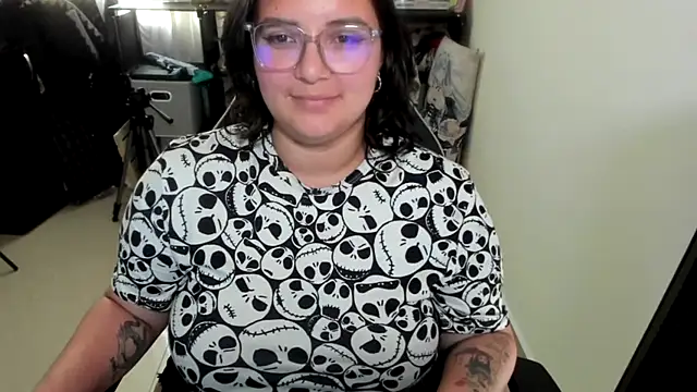 aika-dreams's cam snapshot