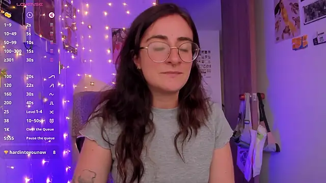 linda_giggle's cam snapshot