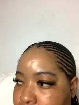 sexytinashe21 live sex cam