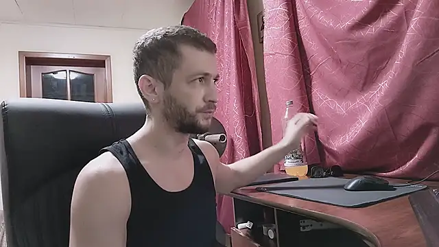 333Alone_in_theDark777's cam snapshot