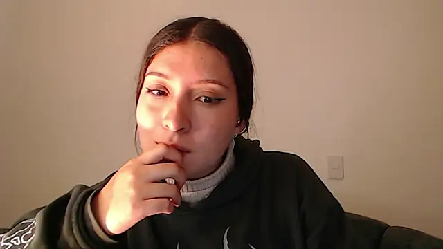 -Ivonny's cam snapshot