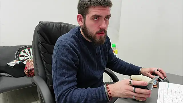 Mike_Platano's cam snapshot