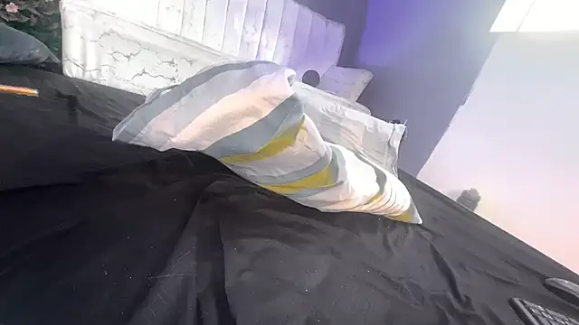 AlineCosta_ live sex cam