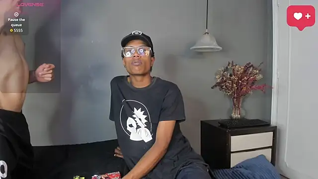 Suckdream1's cam snapshot