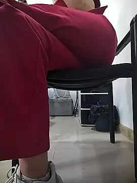 Madisson-04_'s cam snapshot