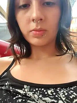 Maiden-Hot live sex cam