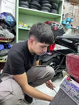 Stick_ledom live sex cam