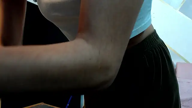 RoxanaCyrano_ live sex cam