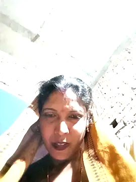 Savita992 live sex cam