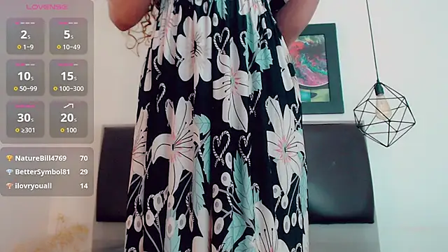 hilary_rodriguez live sex cam