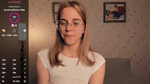 JoanBaggott live sex cam