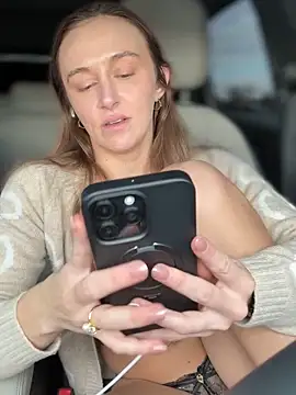 lunagirl13's cam snapshot