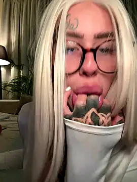 bambixboo live sex cam