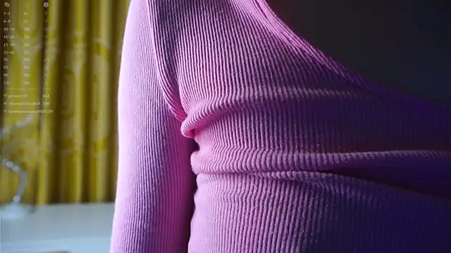 YvonneBou's cam snapshot