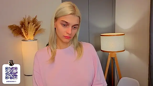 AdameShoyer's cam snapshot