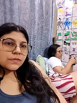 AddisonAndCouple's cam snapshot