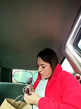 Lesly_10-'s cam snapshot