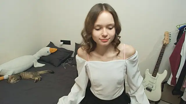 CandyPiggy's cam snapshot