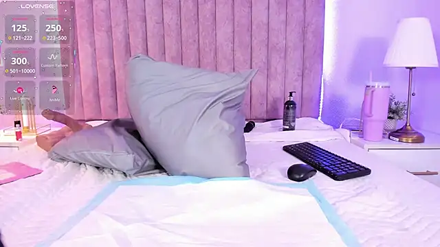 ShaylaDavis's cam snapshot