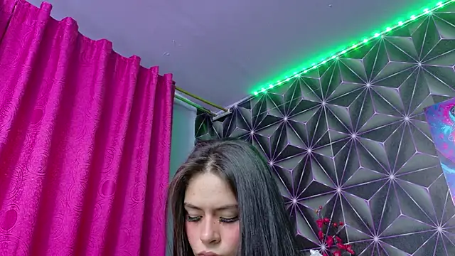 emilygrooe's cam snapshot