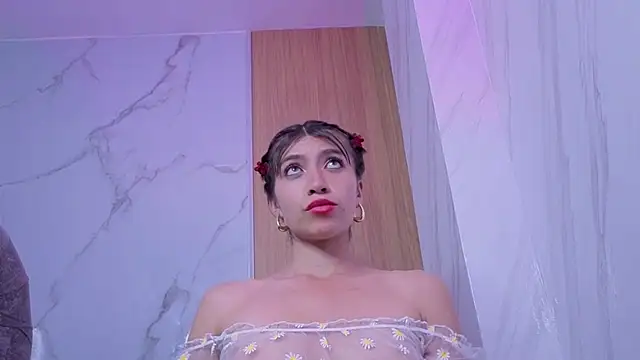 Isabella_Blondetf's cam snapshot