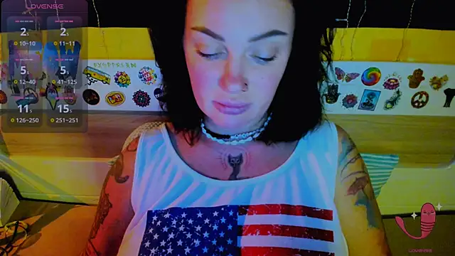 EllieOz's cam snapshot