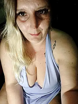 BecciDeluxe's cam snapshot