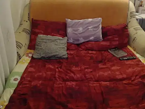 Emmatoo's cam snapshot