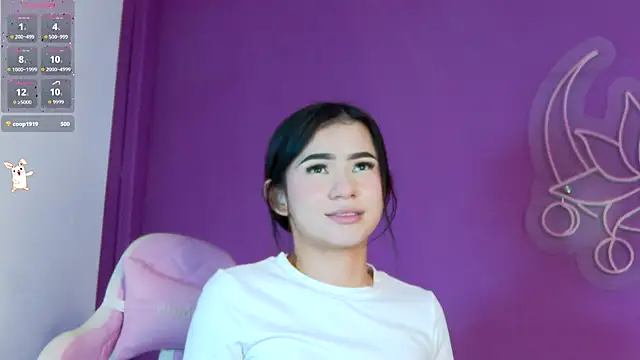 Arii_moon live sex cam