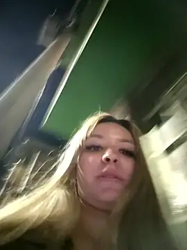 celeste_83's cam snapshot