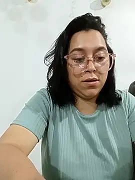 Caroline-17's cam snapshot