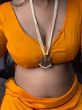 Ritika_janu live sex cam