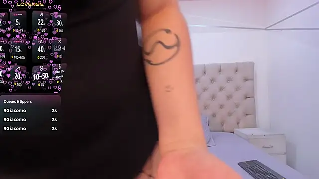 JanneBlossom_ live sex cam