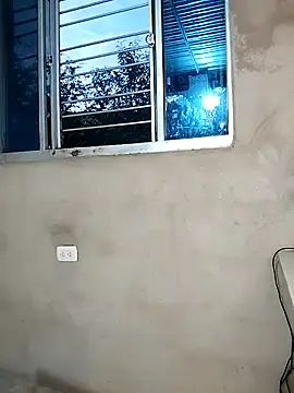 ariana_d20 live sex cam