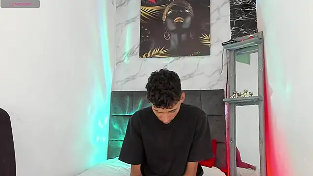 afrodita_n_ares's cam snapshot