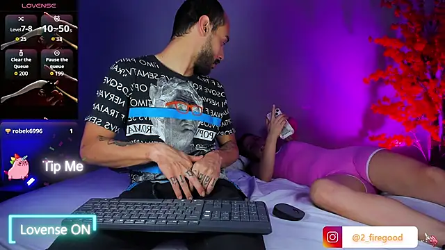 2_fire's cam snapshot