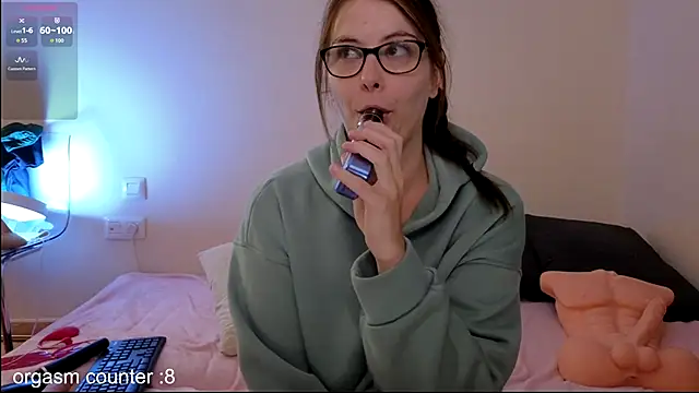 Germangirl1996 live sex cam