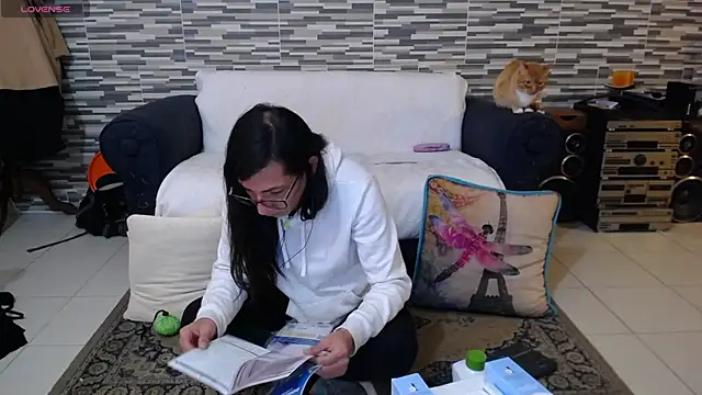 VioletaGomez_Co live sex cam