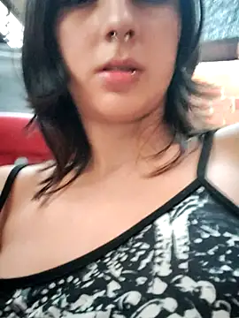 Maiden-Hot's cam snapshot