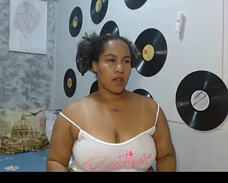 Ambar_foxy's cam snapshot