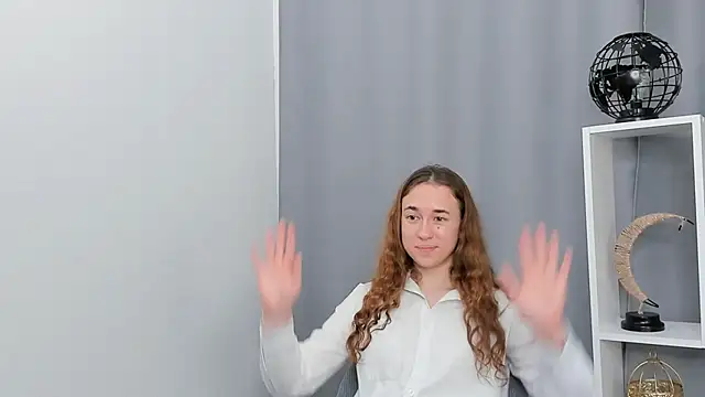 SudieNatera's cam snapshot