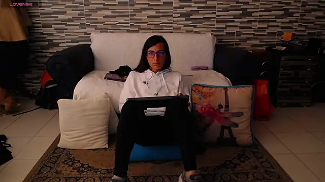 VioletaGomez_Co live sex cam