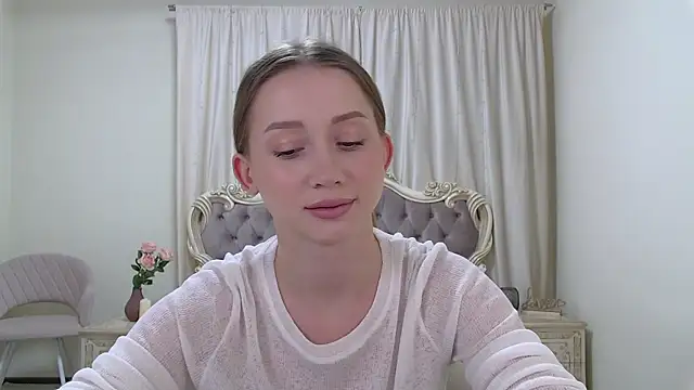 OliviaBrian's cam snapshot