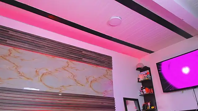 Cloe_roouse's cam snapshot